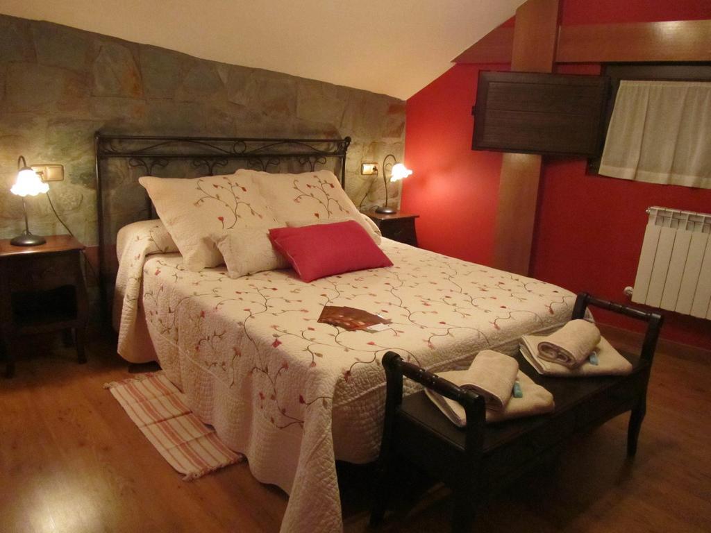 Tia Maria Bed & Breakfast Cerredo Екстериор снимка