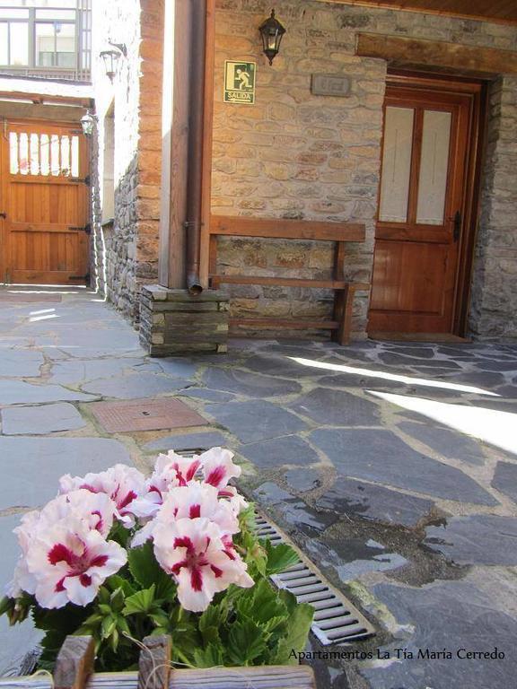 Tia Maria Bed & Breakfast Cerredo Екстериор снимка