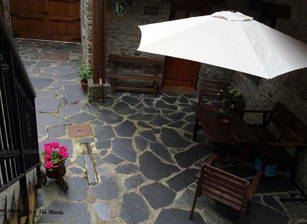 Tia Maria Bed & Breakfast Cerredo Екстериор снимка